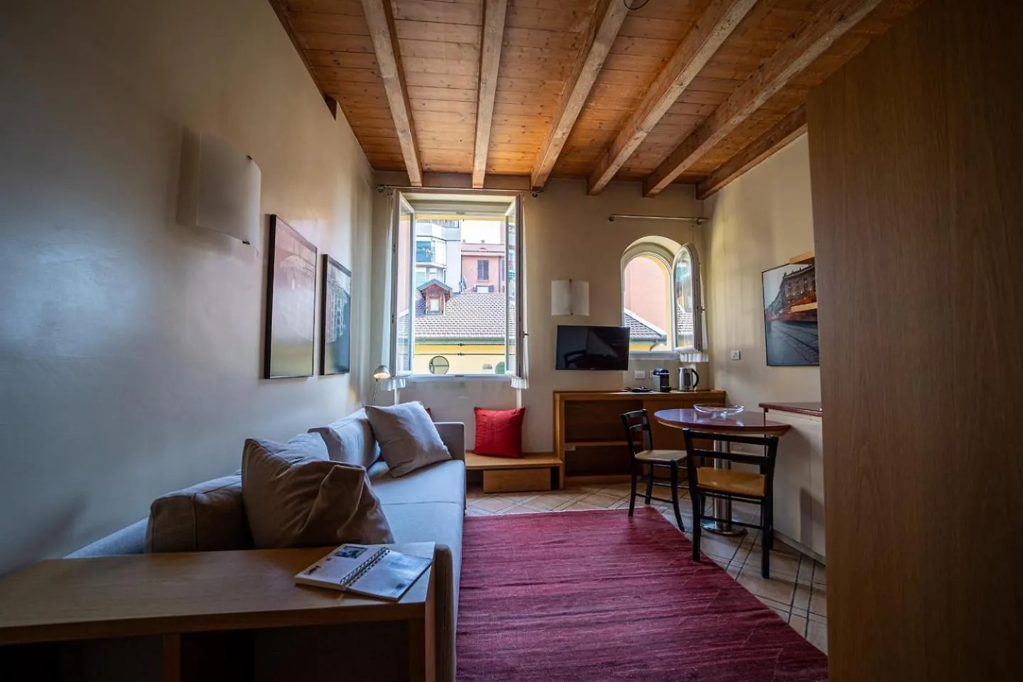 Ascanio Sforza - Suites & Apartments Milan 2*,  Italy