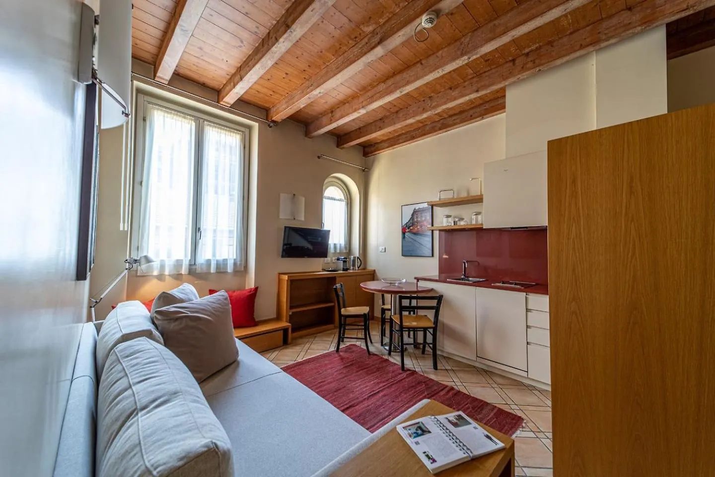 ** Aparthotel Ascanio Sforza - Suites & Apartments Milan Italy