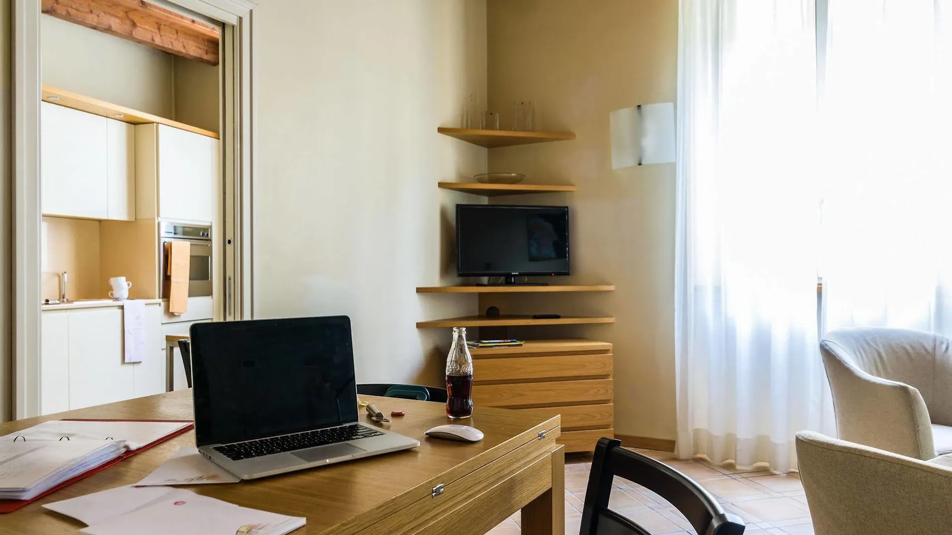 Aparthotel Ascanio Sforza - Suites & Apartments Milan